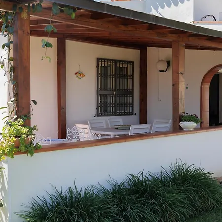Villa Magnolia Con Piscina Ad Uso Privato Fontane Bianche